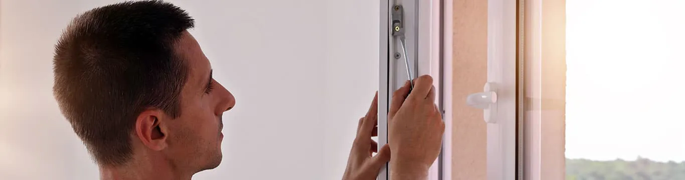 Person adjusting Everest conservatory window