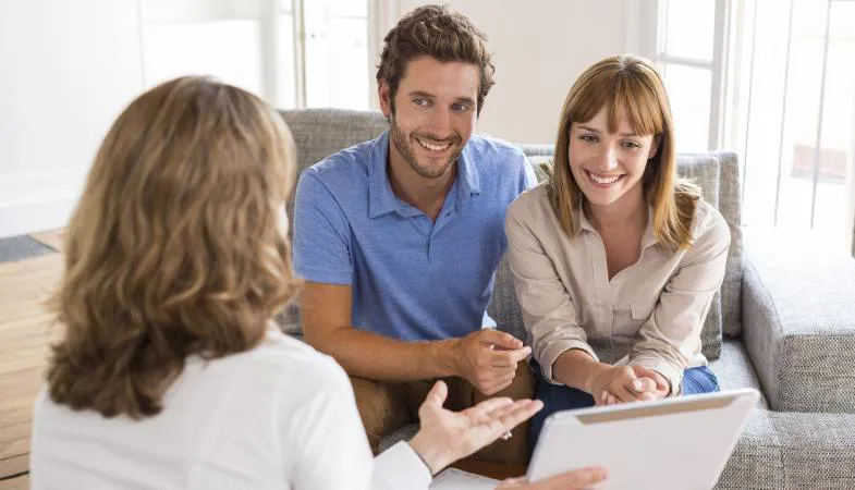 People discussing Everest conservatory options